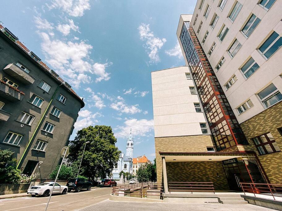 New Studio In Quiet Part Of The City Center Pressburg Exterior foto